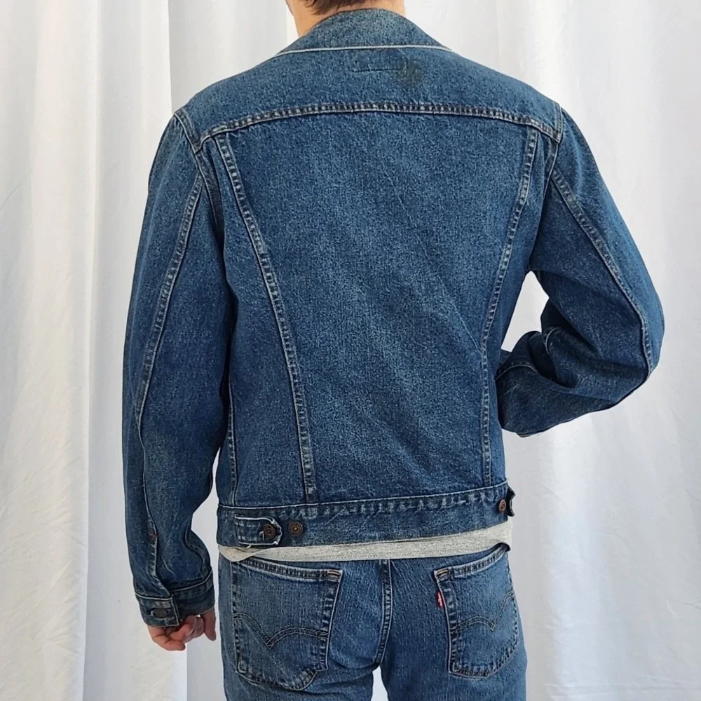 Levis this classic
